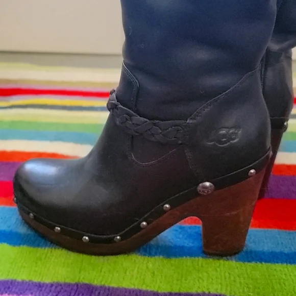 UGG SaVaNNa BLaCK LeaTHeR CloG BooTs SiZe 7 - Picture 6 of 9